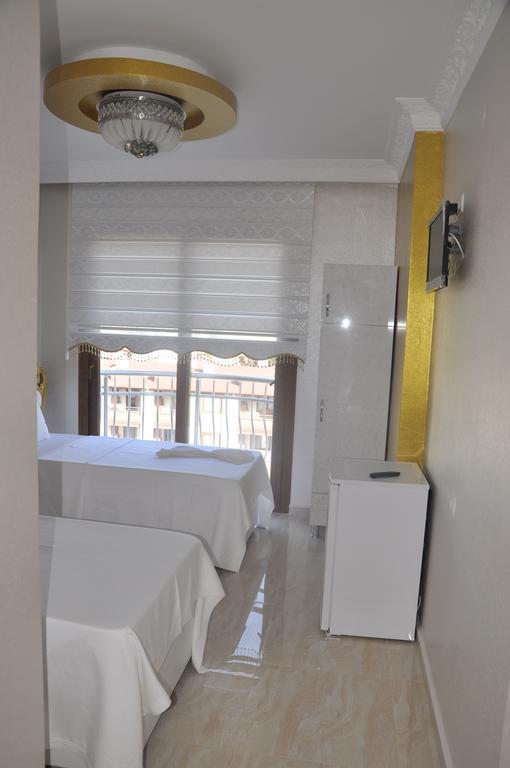 Alev Palace Otel Arsuz Quarto foto